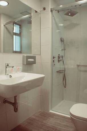 Imagen de la habitación del Hotel Gran Proa. Foto 10