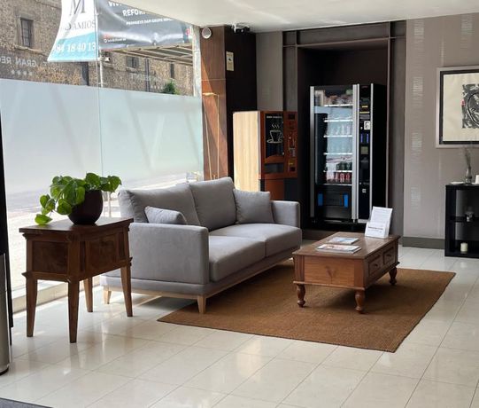 Imagen de los interiores del Hotel Gran Regente. Foto 23