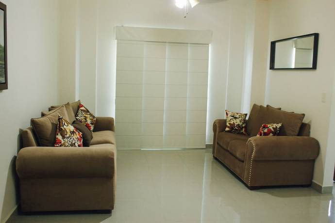 Imagen de la habitación del Hotel Gran Residencial Galerias. Foto 6