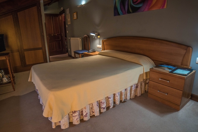 Imagen de la habitación del Hotel Gran Rural Cela. Foto 16