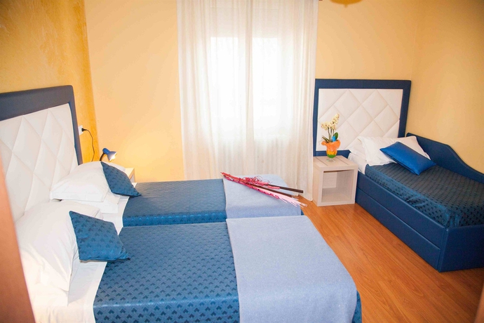 Imagen de la habitación del Hotel Gran Sasso. Foto 14