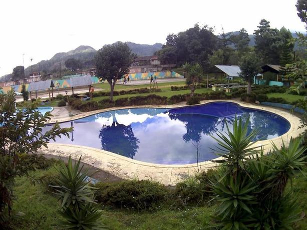 Imagen de la piscina del Hotel Gran Shalom II. Foto 20