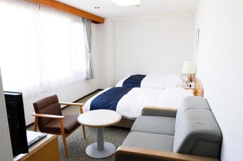 Imagen de la habitación del Hotel Gran, Shingu. Foto 5