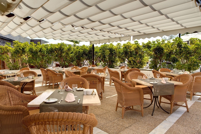 Imagen de los exteriores del Hotel Gran Tacande Wellness and Relax Costa Adeje. Foto 12