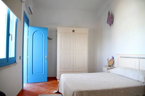 Imagen de la habitación del Hotel Gran Torre. Foto 14