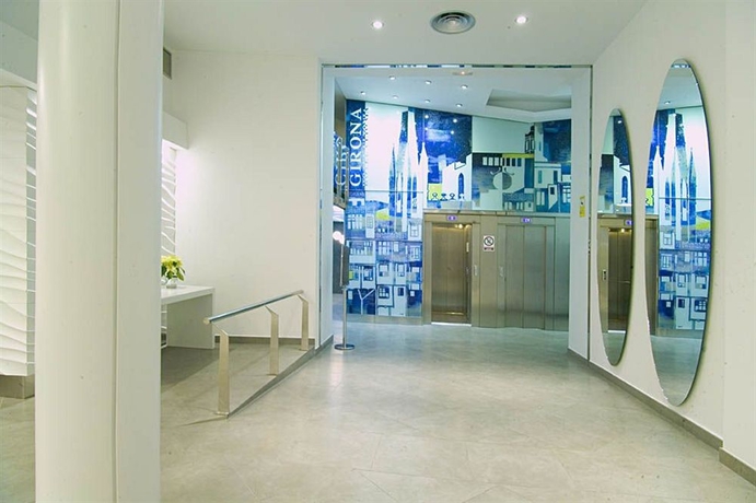 Imagen de los interiores del Hotel Gran Ultonia. Foto 6