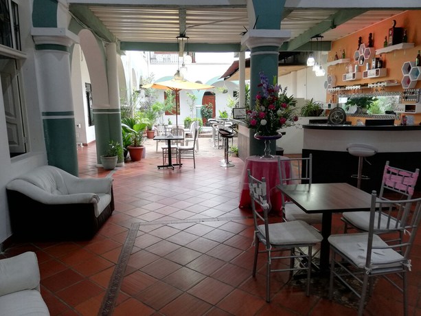 Imagen de los interiores del Hotel Gran Valvanera Girardot. Foto 17