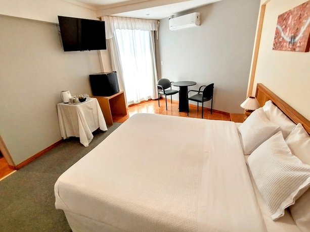 Imagen de la habitación del Hotel Gran Verona. Foto 19