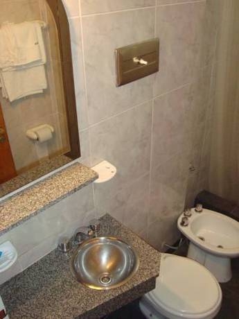 Imagen general del Hotel Gran Via, Buenos Aires. Foto 17