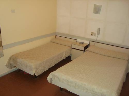 Imagen general del Hotel Gran Via, Buenos Aires. Foto 24