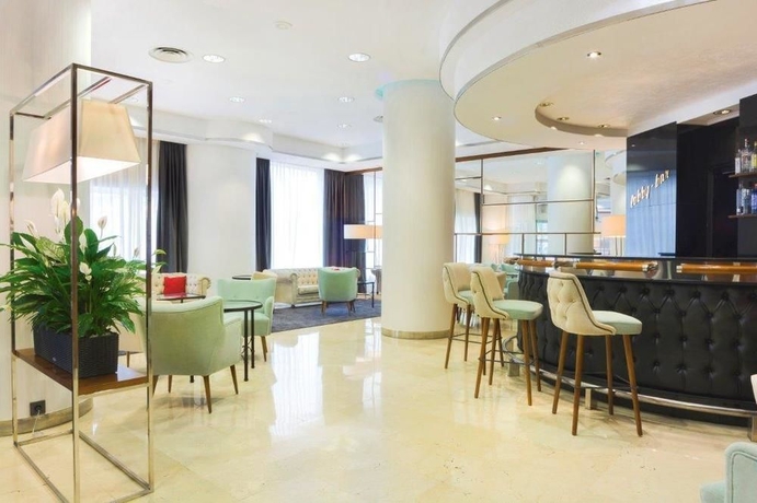 Imagen del bar/restaurante del Hotel Gran Via, Logroño. Foto 2