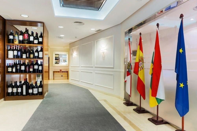 Imagen de los interiores del Hotel Gran Via, Logroño. Foto 7