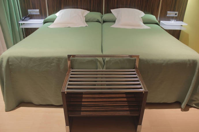 Imagen de la habitación del Hotel Gran Via, Zaragoza. Foto 16