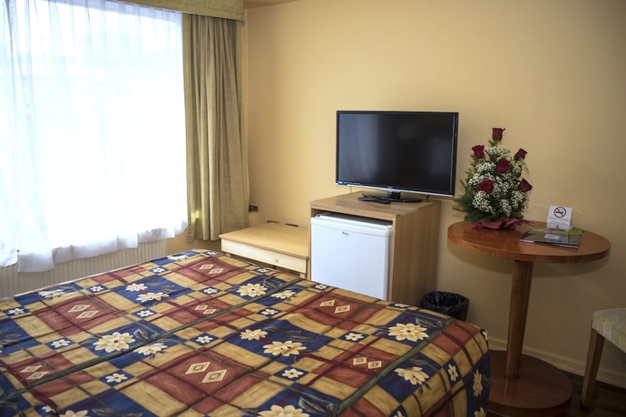 Imagen de la habitación del Hotel Gran Vicente Costanera. Foto 4