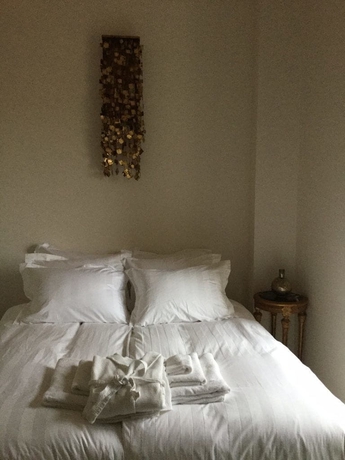 Imagen de la habitación del Hotel Gran Villa Rosa. Foto 10