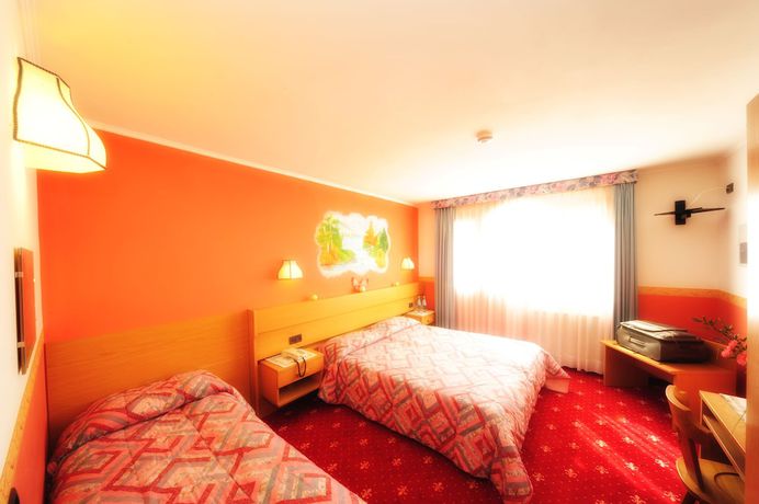 Imagen de la habitación del Hotel Gran Zebr&ugrave;. Foto 13