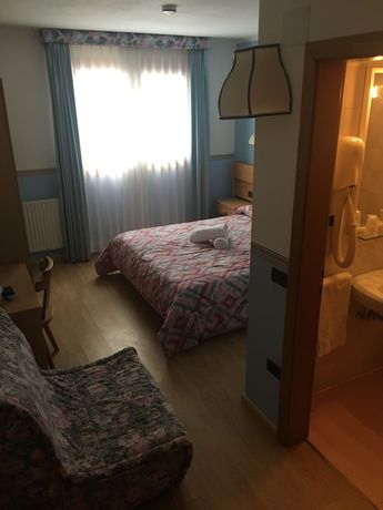 Imagen de la habitación del Hotel Gran Zebr&ugrave;. Foto 17