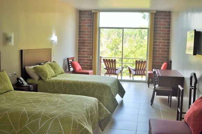 Imagen de la habitación del Hotel Gran de Lago Shushufindi. Foto 6