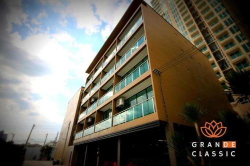 Imagen general del Hotel GranDE Classic Pattaya, Na Kluea. Foto 4