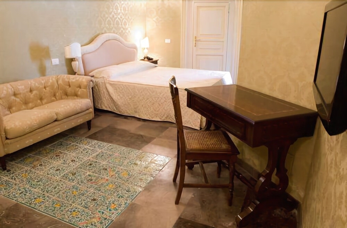 Imagen de la habitación del Hotel Grana Barocco Art and Spa. Foto 7