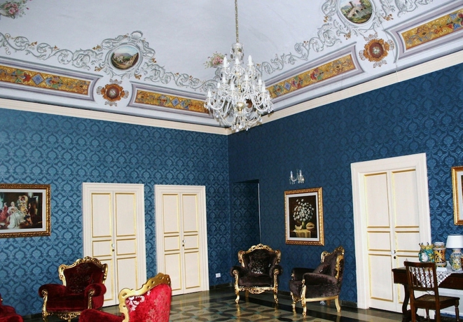 Imagen de los interiores del Hotel Grana Barocco Art and Spa. Foto 19
