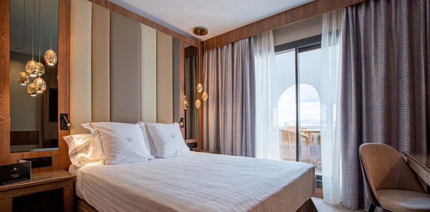 Imagen de la habitación del Hotel Granada Center. Foto 2