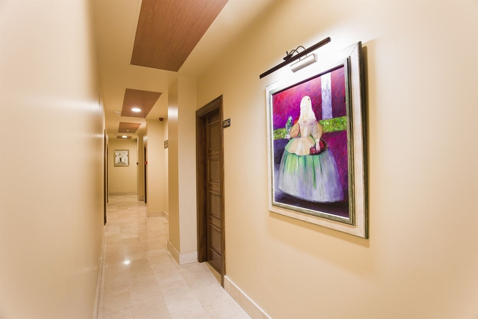 Imagen de los interiores del Hotel Granada Centro. Foto 11