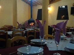 Imagen del bar/restaurante del Hotel Granada Colca. Foto 2