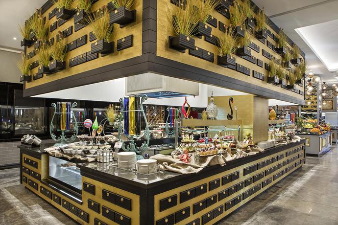 Imagen del bar/restaurante del Hotel Granada Luxury Belek. Foto 6