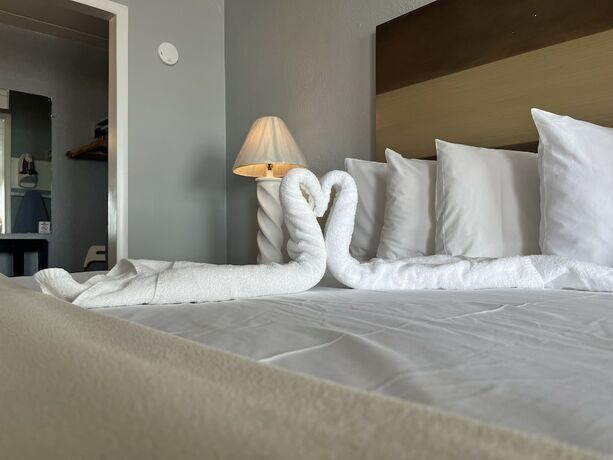 Imagen de la habitación del Hotel Granada Ocean Resort. Foto 20