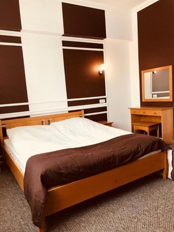 Imagen de la habitación del Hotel Granada, Ostr&oacute;w Wielkopolski. Foto 8