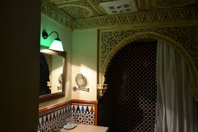 Imagen de la habitación del Hotel Granados Palacio Boutique. Foto 10