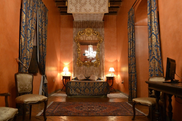 Imagen de la habitación del Hotel Granados Palacio Boutique. Foto 14