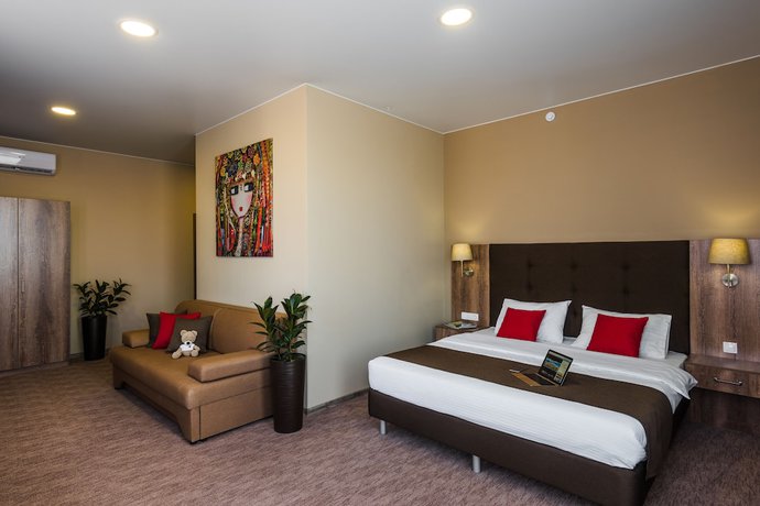 Imagen de la habitación del Hotel Granat, Astrac&aacute;n. Foto 12