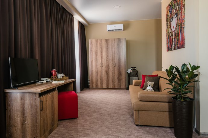 Imagen de la habitación del Hotel Granat, Astrac&aacute;n. Foto 15