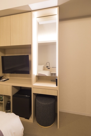 Imagen de la habitación del Hotel Granbinario Komatsu. Foto 6