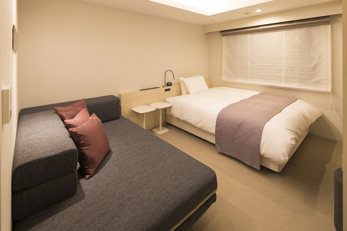 Imagen de la habitación del Hotel Granbinario Komatsu. Foto 12