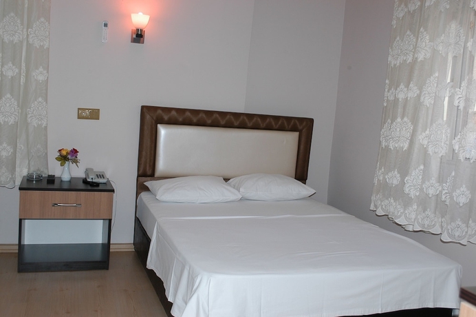 Imagen de la habitación del Hotel Grand 01. Foto 7