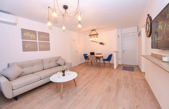 Imagen de los interiores del Hotel Grand Accommodation Apartments. Foto 9