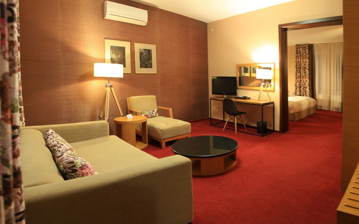 Imagen de los interiores del Hotel Grand Admiral Resort and Spa. Foto 5
