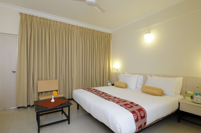 Imagen de la habitación del Hotel Grand Agra. Foto 5
