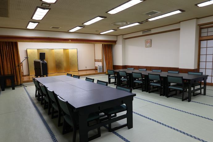 Imagen del bar/restaurante del Hotel Grand Aiju. Foto 7