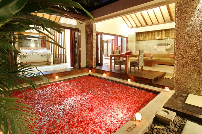Imagen general del Hotel Grand Akhyati Villas and Spa. Foto 3