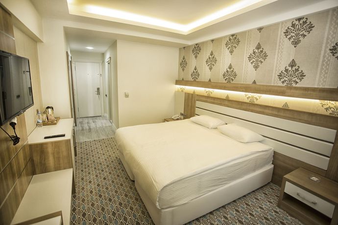 Imagen de la habitación del Hotel Grand Alin Tokat. Foto 9