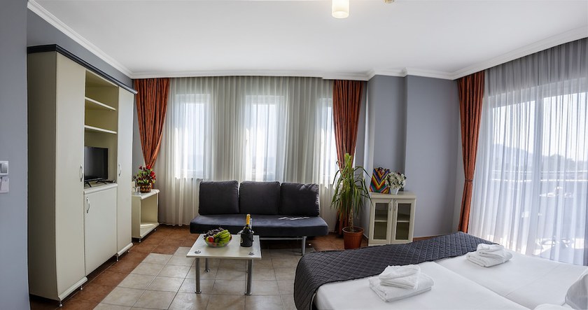 Imagen de la habitación del Hotel Grand Alisa &ndash; Ex.Royalisa. Foto 4