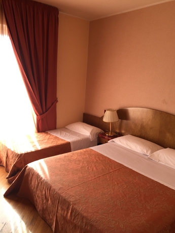 Imagen de la habitación del Hotel Grand Aljope. Foto 6