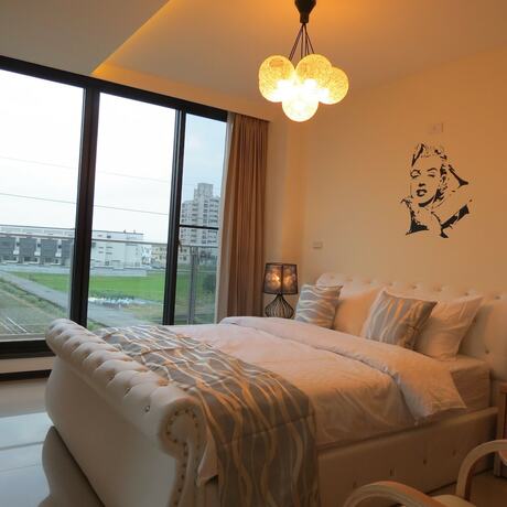 Imagen de la habitación del Hotel Grand Allevia Villa. Foto 16