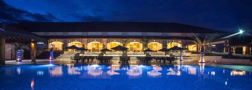 Imagen de la piscina del Hotel Grand Amara. Foto 19