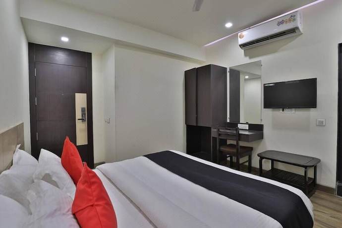 Imagen de la habitación del Hotel Grand Ambience. Foto 1