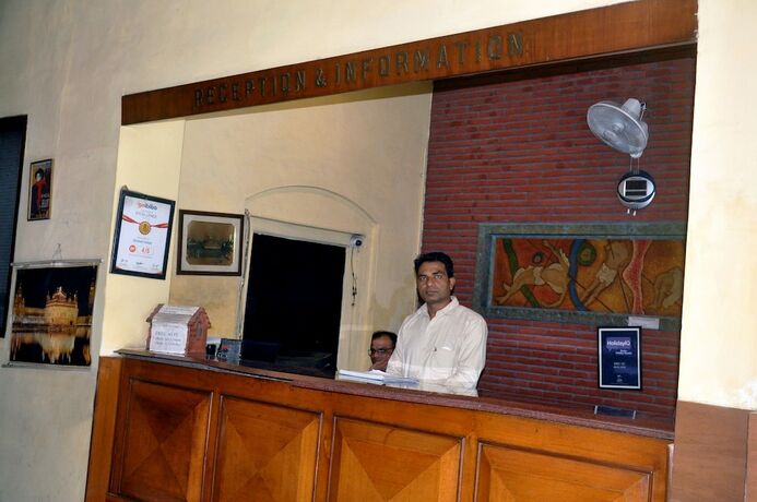 Imagen general del Hotel Grand, Amritsar. Foto 5